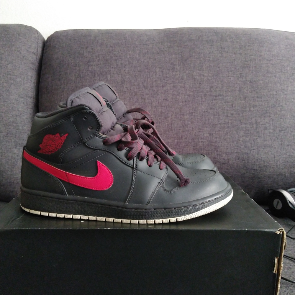 Air Jordan retro 1 mid